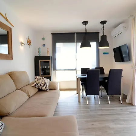 Omega 5 1-d Apartment
