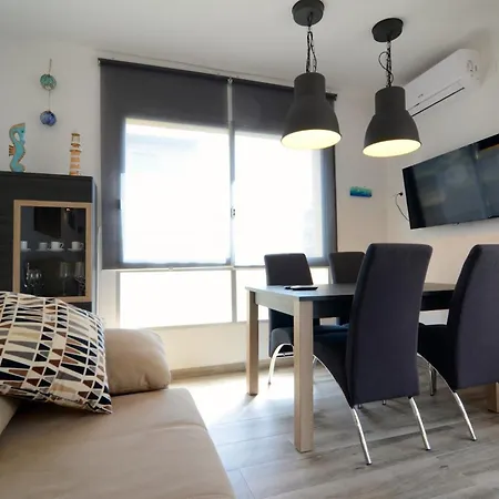 Omega 5 1-d Apartment
